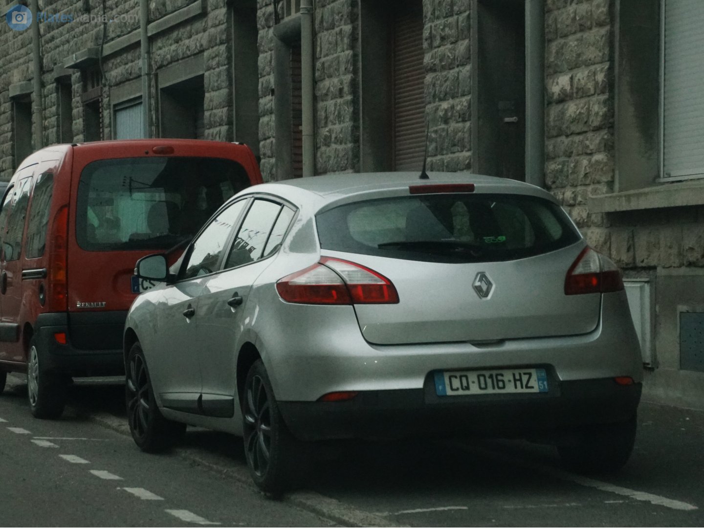 CQ-016-HZ, Renault Mégane 3rd gen Hatch (B95), 2008–2015