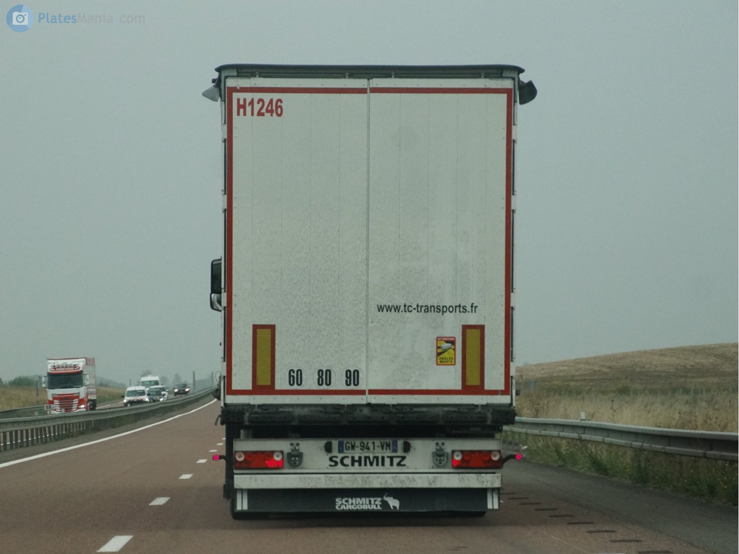 GW-941-VM, Schmitz SCS 