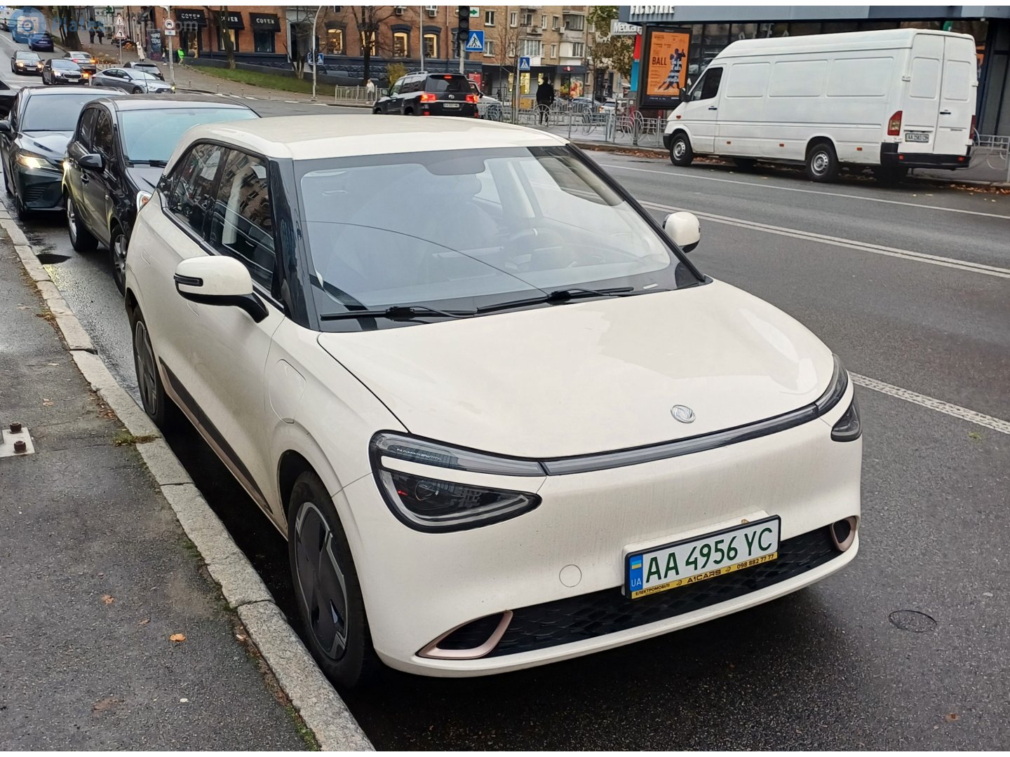 AA 4956 YC, DongFeng Box/Nammi 01 