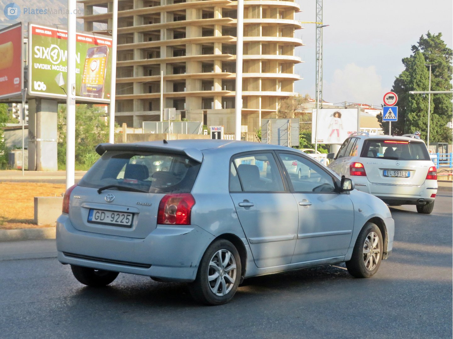 GD-9225, Toyota Corolla 9th gen (RunX) 5-door Hatch (E120), 2001–2007
