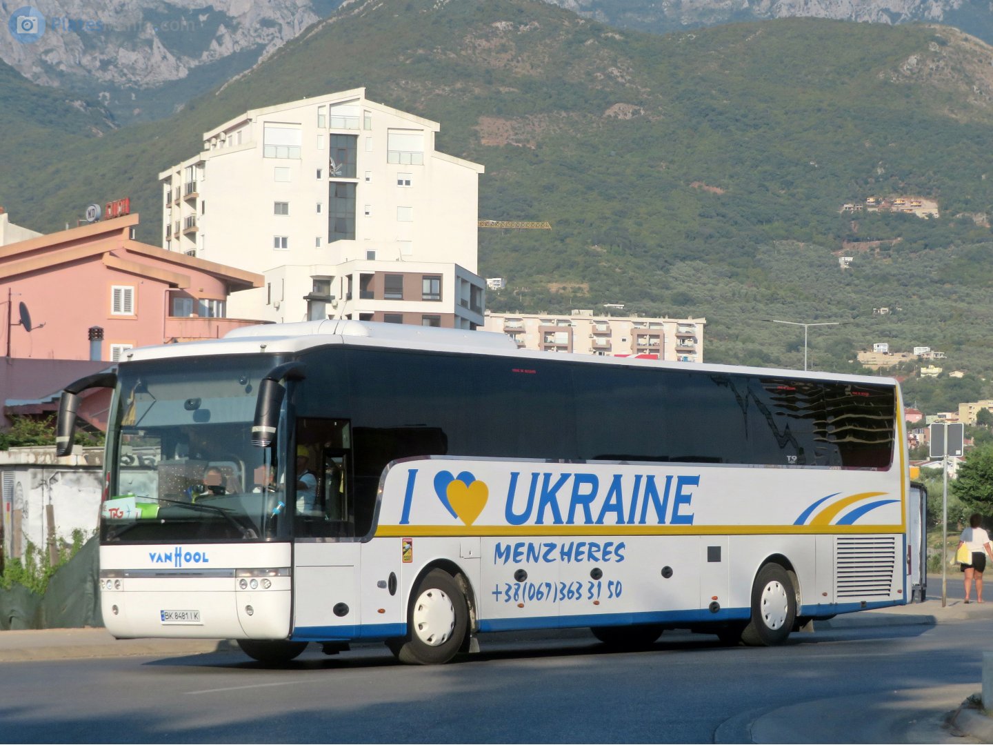 BK 8481 IK, Van Hool T916 