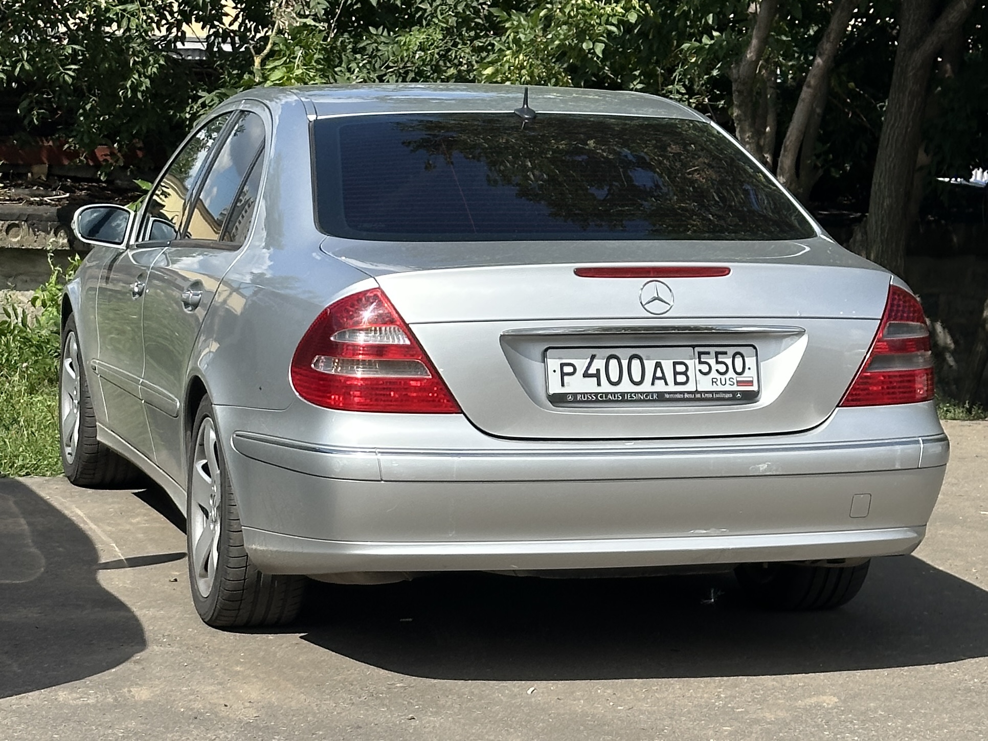 р 400 ав 550, Mercedes-Benz E-Klasse 3rd gen Sedan (W211), 2002­–2009