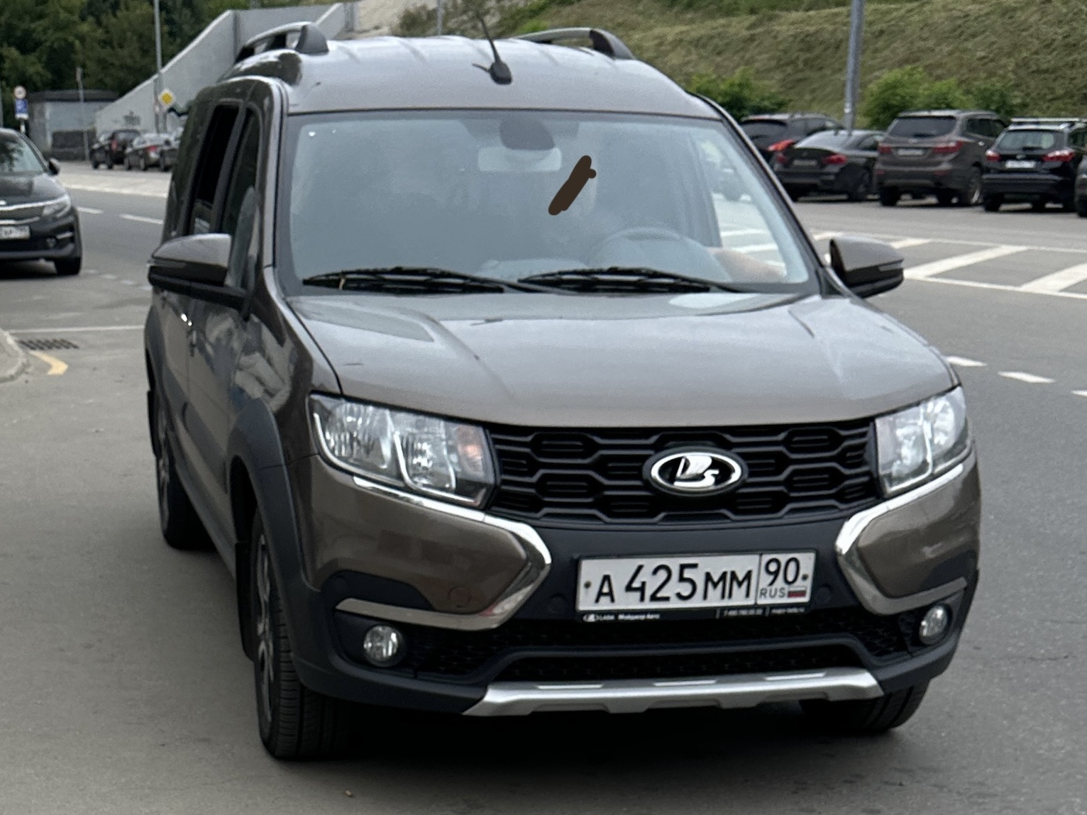 а 425 мм 90, Lada (VAZ) Largus 1st gen F90, facelift (FS0), 2021–