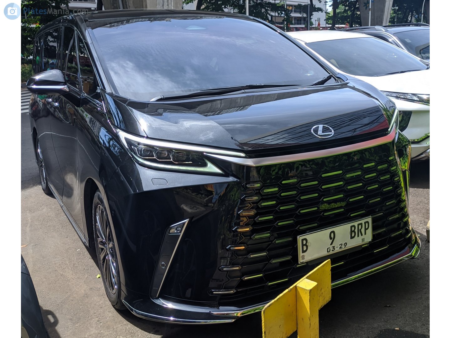 B 9 BRP, Lexus LM 2nd gen (AW10), 2023–