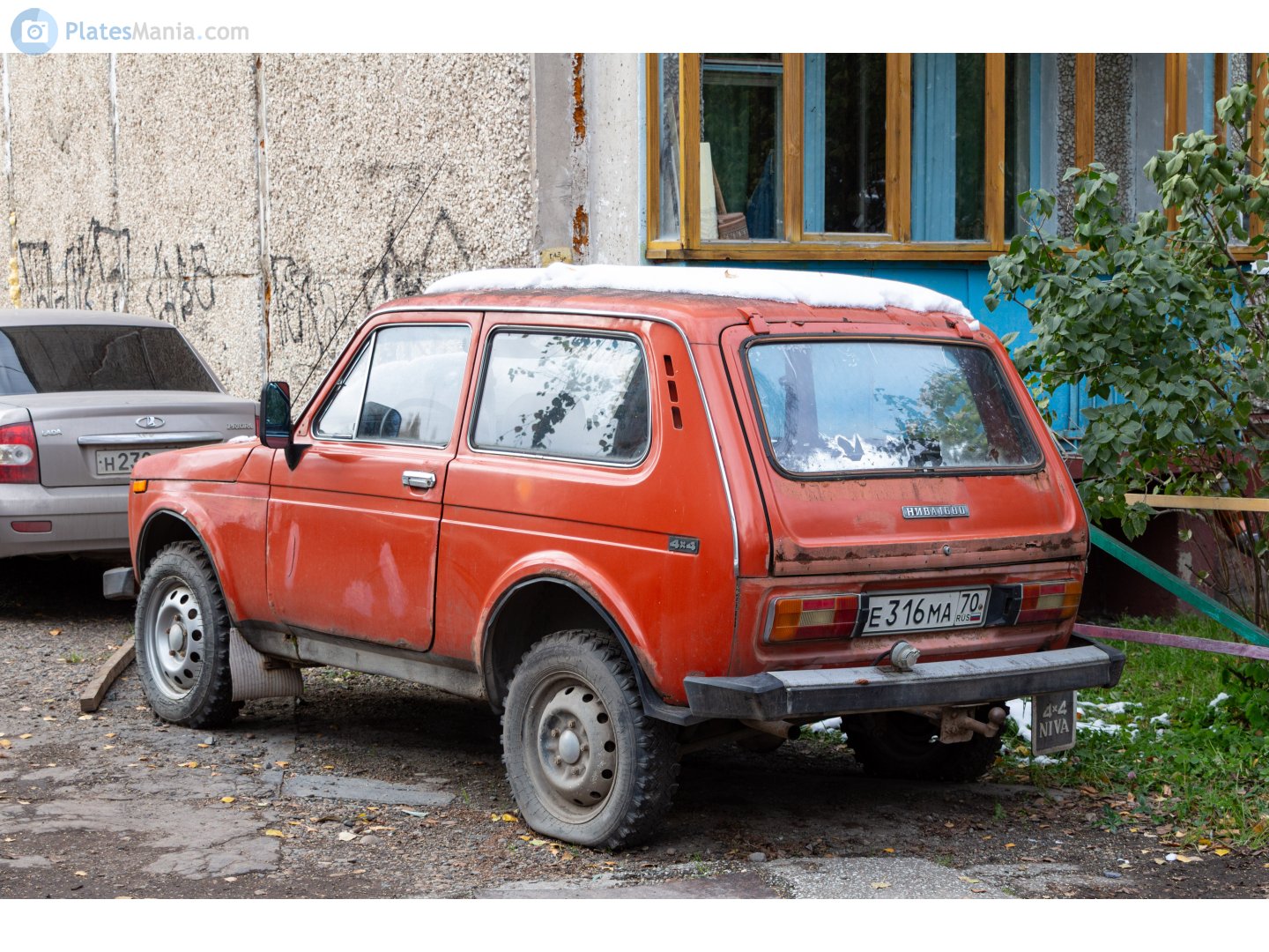 е 316 ма 70, Lada (VAZ) 2121 Нива 2121, 1977­–1994