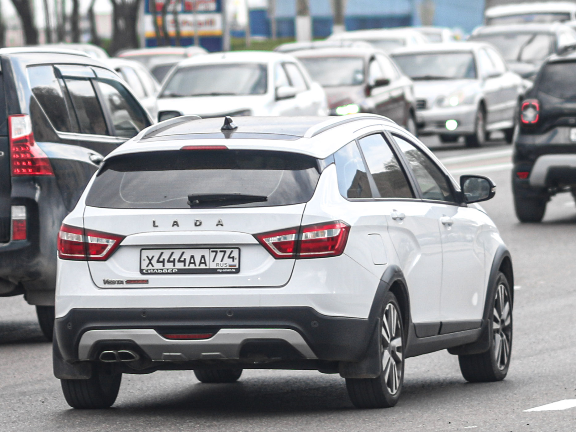 х 444 аа 774, Lada (VAZ) Vesta 