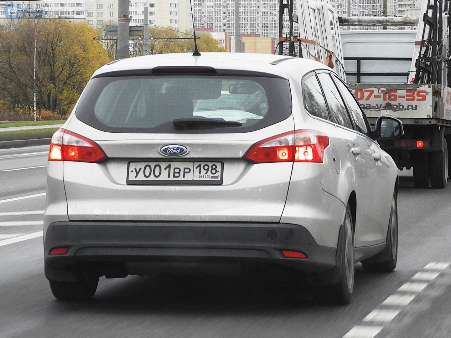 у 001 вр 198, Ford Focus 3rd gen Turnier Wagon (DYB; C346), 2011–2014