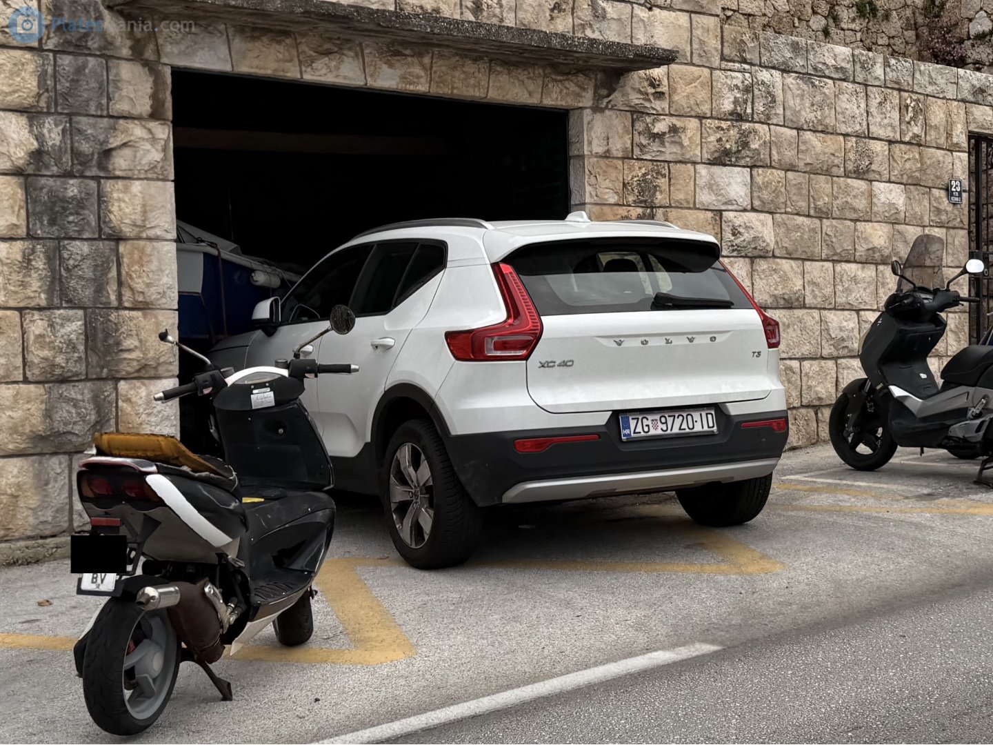 ZG 9720-ID, Volvo XC40 / EX40 1st gen (536), 2017–