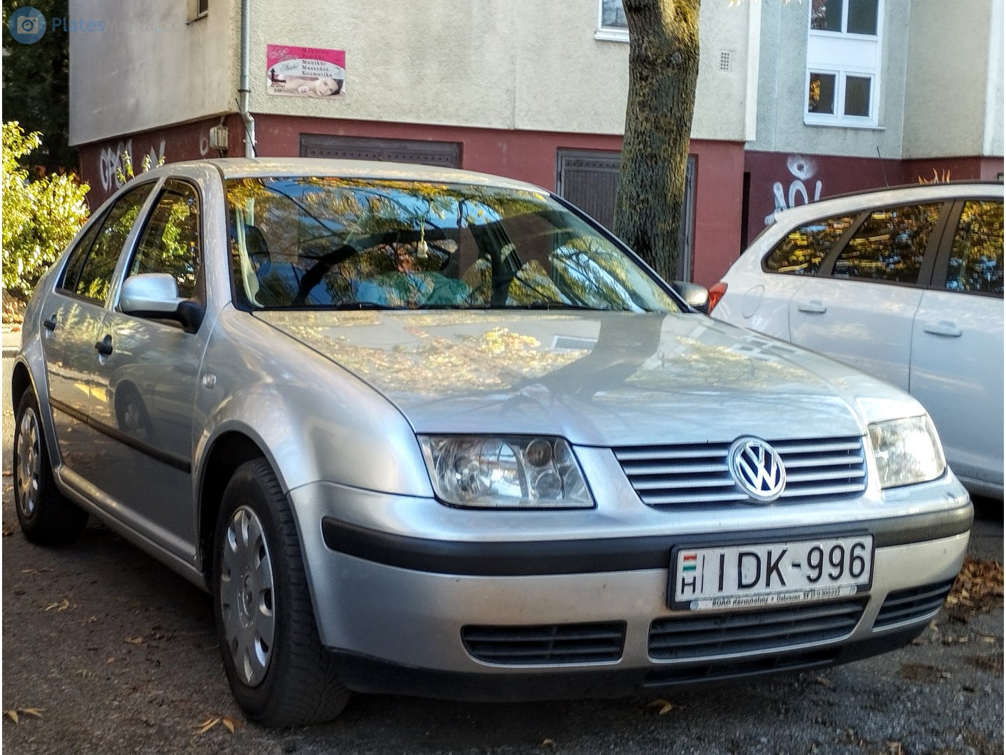 IDK-996, Volkswagen Bora 1st gen Sedan (1J2), 1998–2005