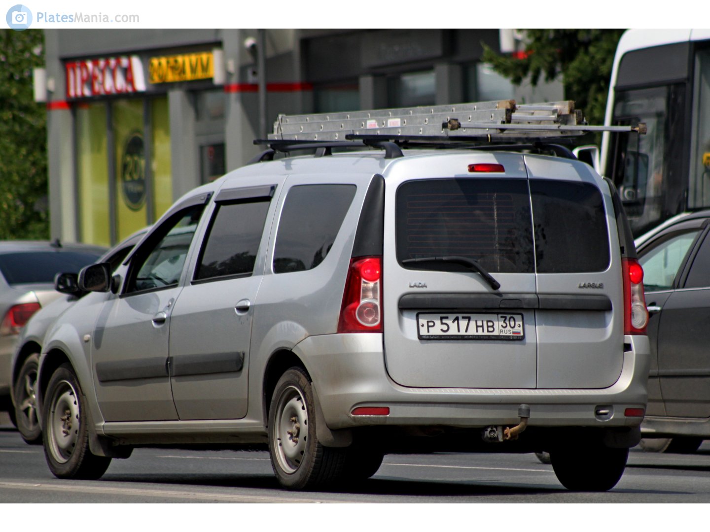 р 517 нв 30, Lada (VAZ) Largus 1st gen R90 (KS0/RS0), 2012­–2020