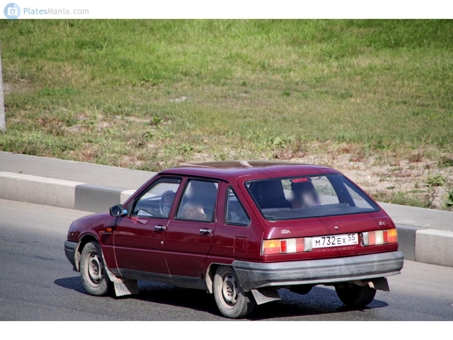 м 732 ех 55, Izh 2126 2126 Орбита/Ода (Orbita/Oda), 1990–2005