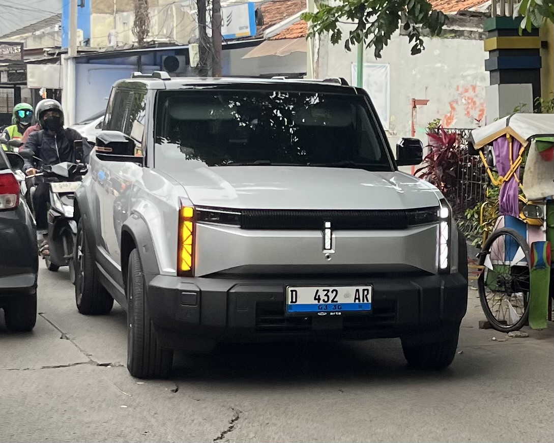 D 432 AR, iCar 03 1st gen, 2023–