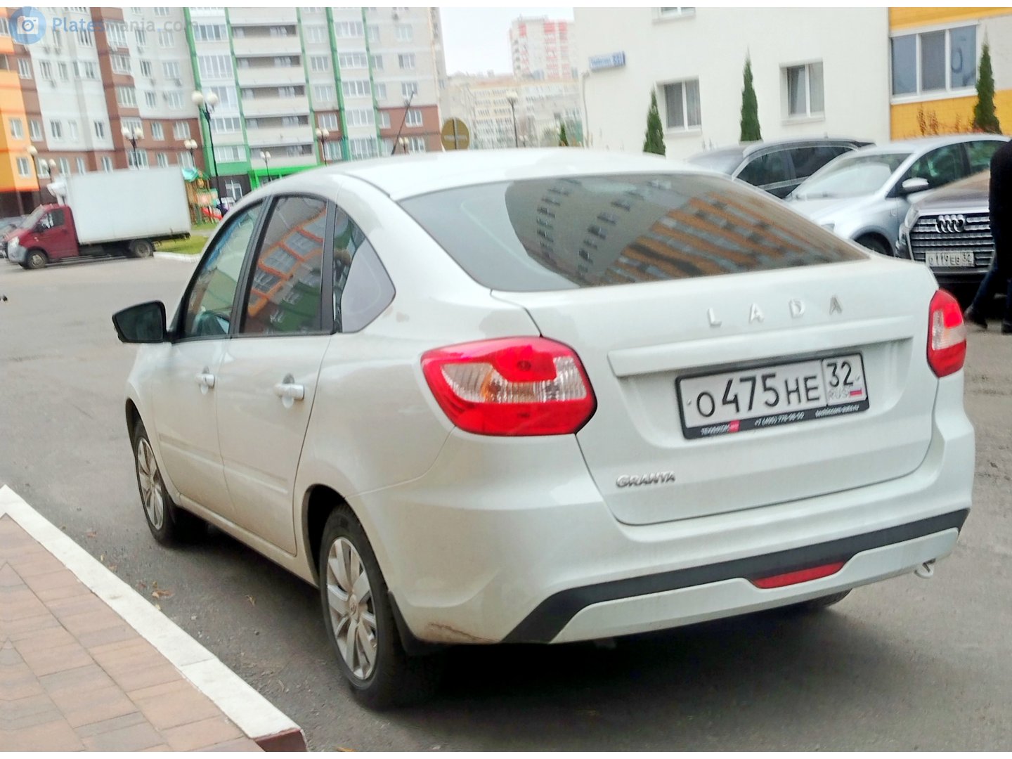 о 475 не 32, Lada (VAZ) 2191 Granta 