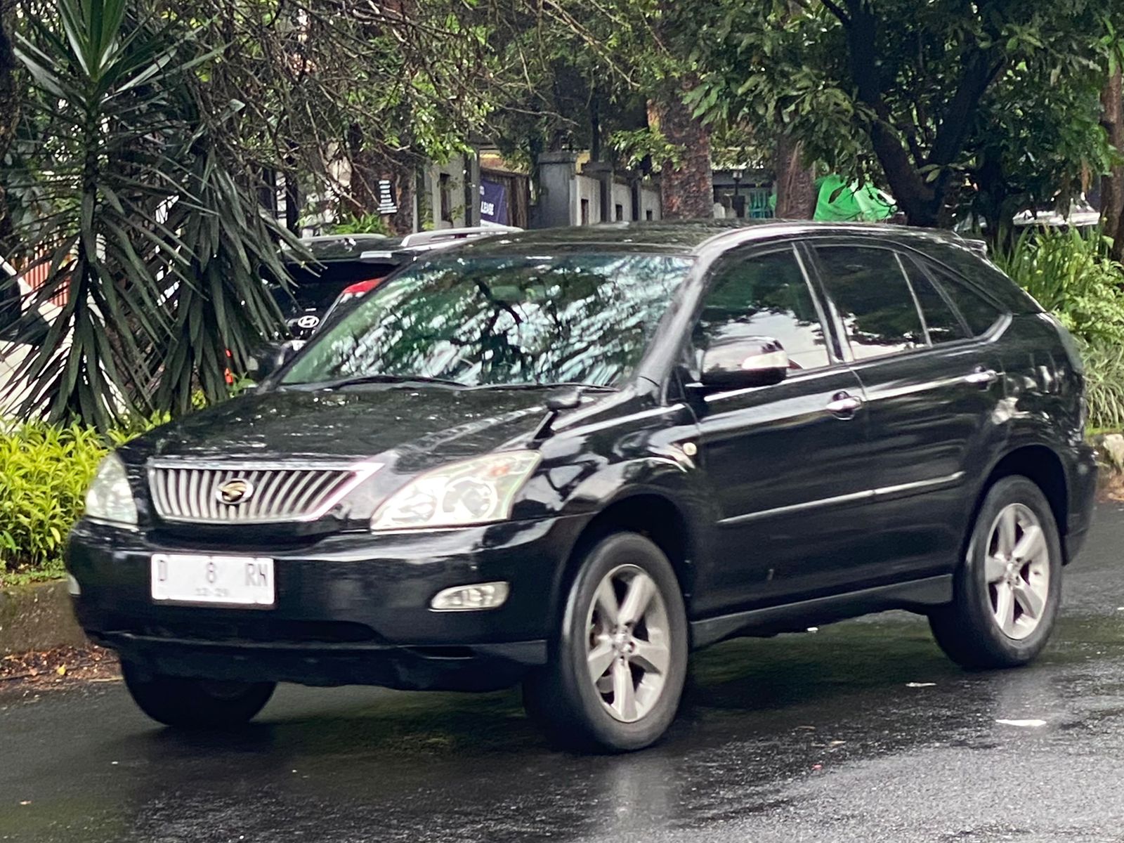 D 8 RN, Toyota Harrier 2nd gen (XU30), 2003–2013