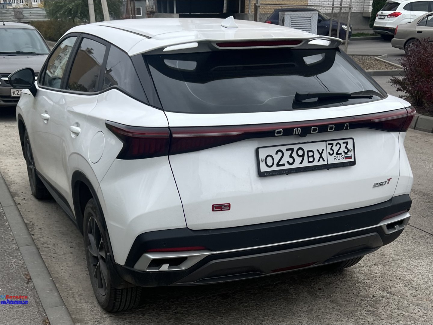 о 239 вх 323, Omoda C5 