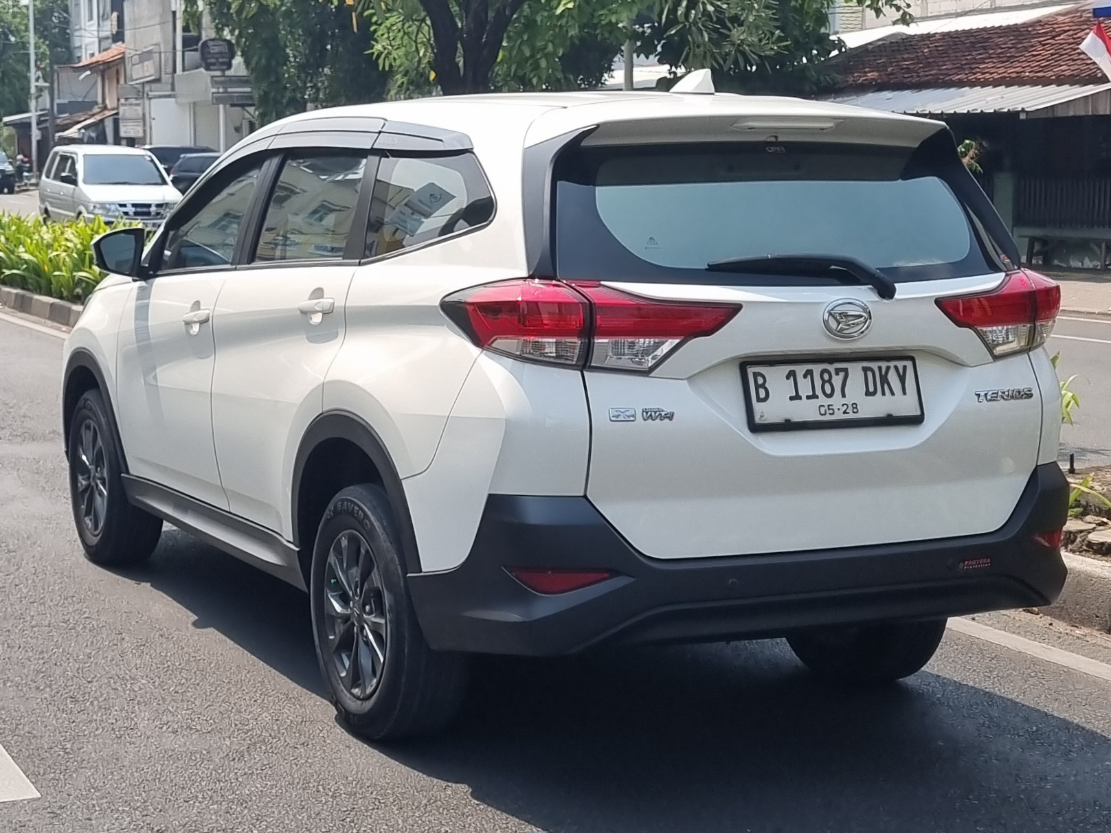 B 1187 DKY, Daihatsu Terios 3rd gen (F800/F850), 2017–