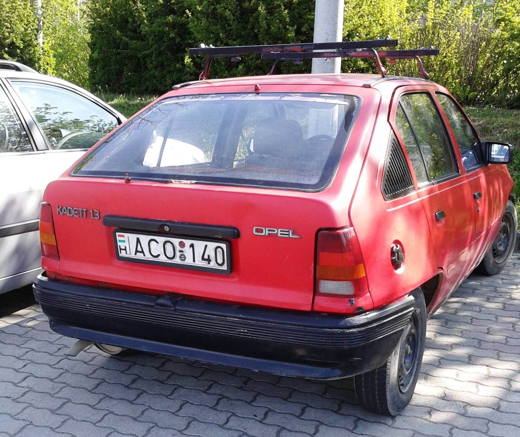 ACO-140, Opel Kadett 5th gen 5-door Hatch (E; T85), 1984–1991