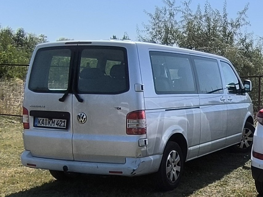 KA KM 421, Volkswagen Caravelle T5, facelift, 2009–2015