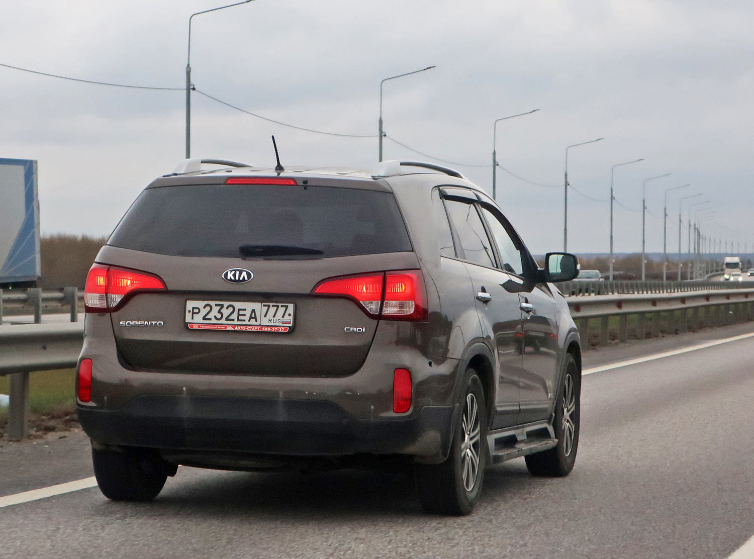 р 232 еа 777, Kia Sorento 2nd gen (XM), facelift, 2012–2015 (­–2020 for CIS-market)