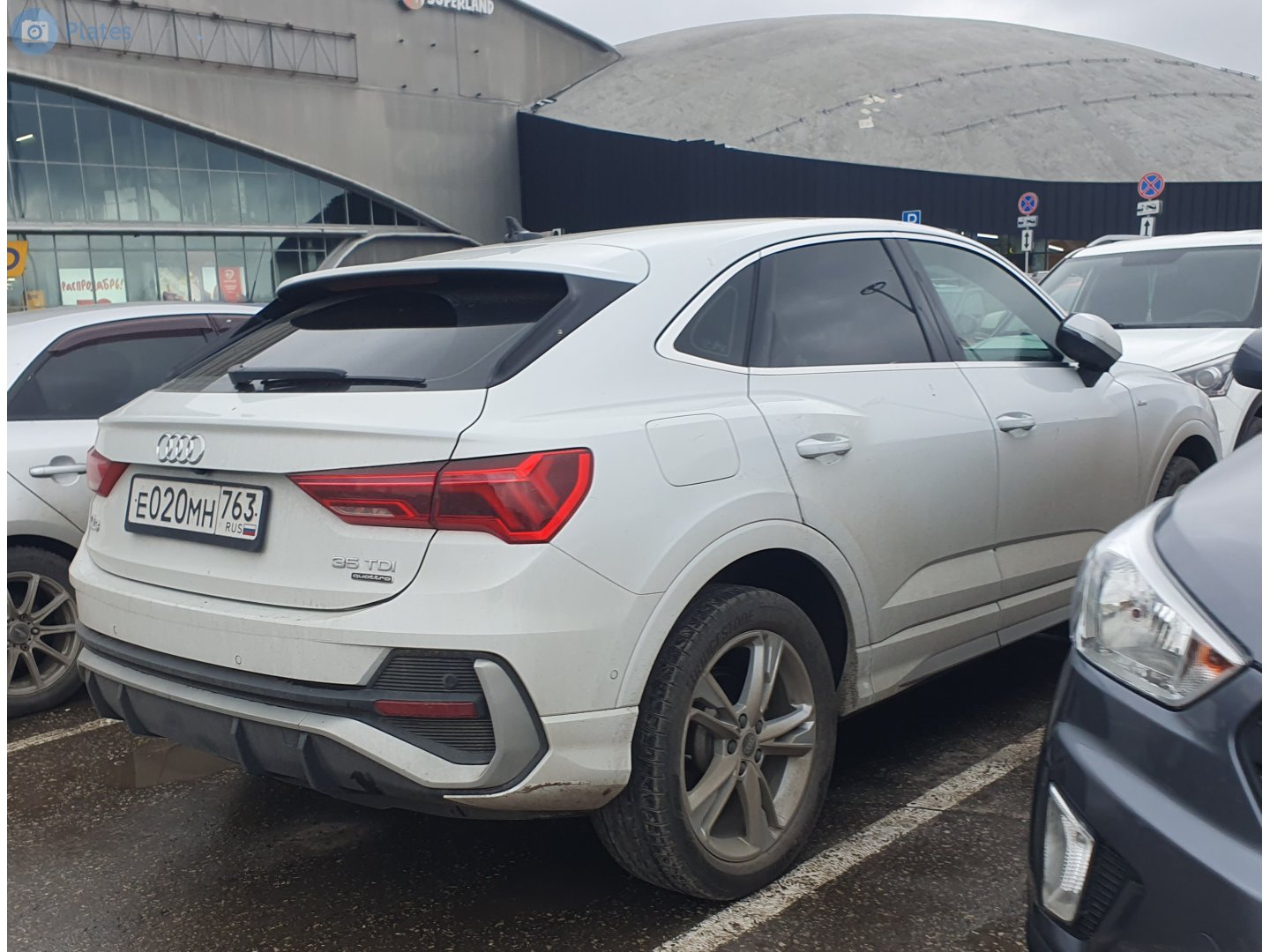 е 020 мн 763, Audi Q3 