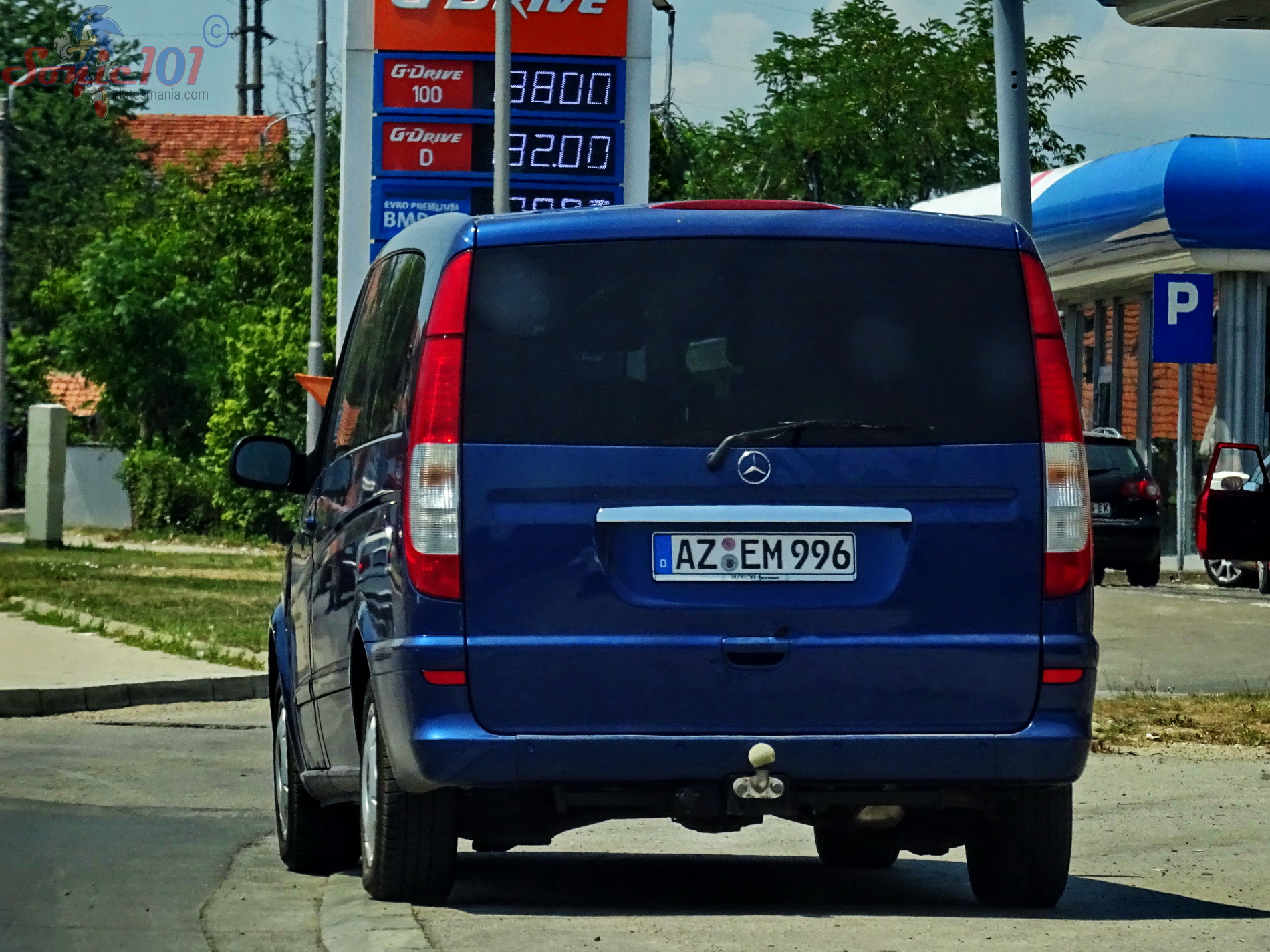 AZ EM 996, Mercedes-Benz Viano 1st gen (W639), 2003–2010