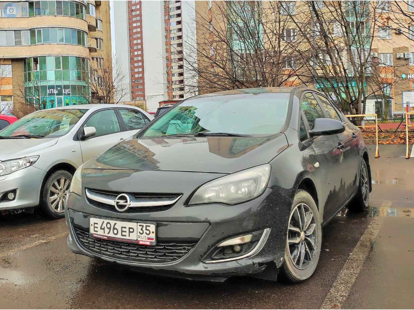 е 496 ер 35, Opel Astra 4th gen Hatch (J; P10), 2009–2015