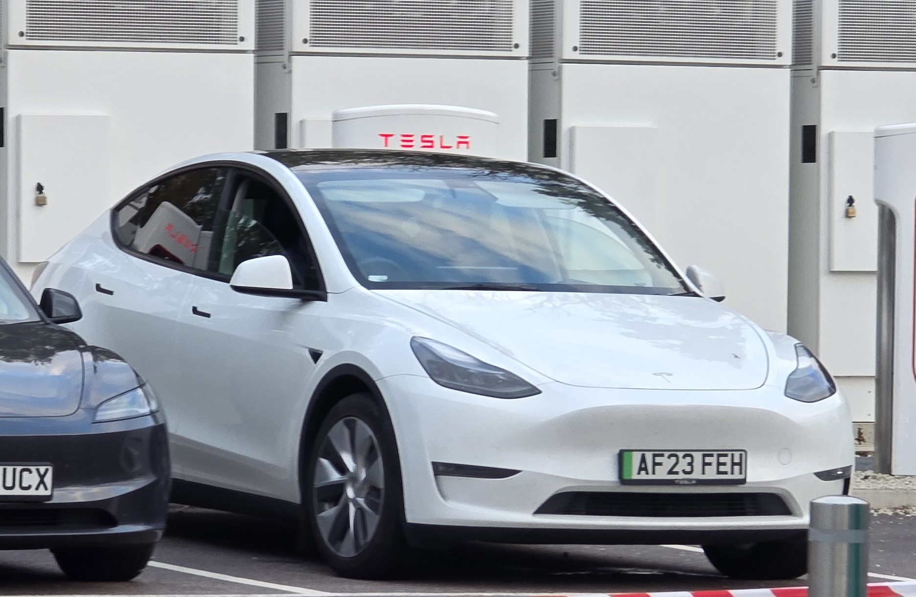 AF23FEH, Tesla Model Y 1st gen (5YJY), 2020–2025