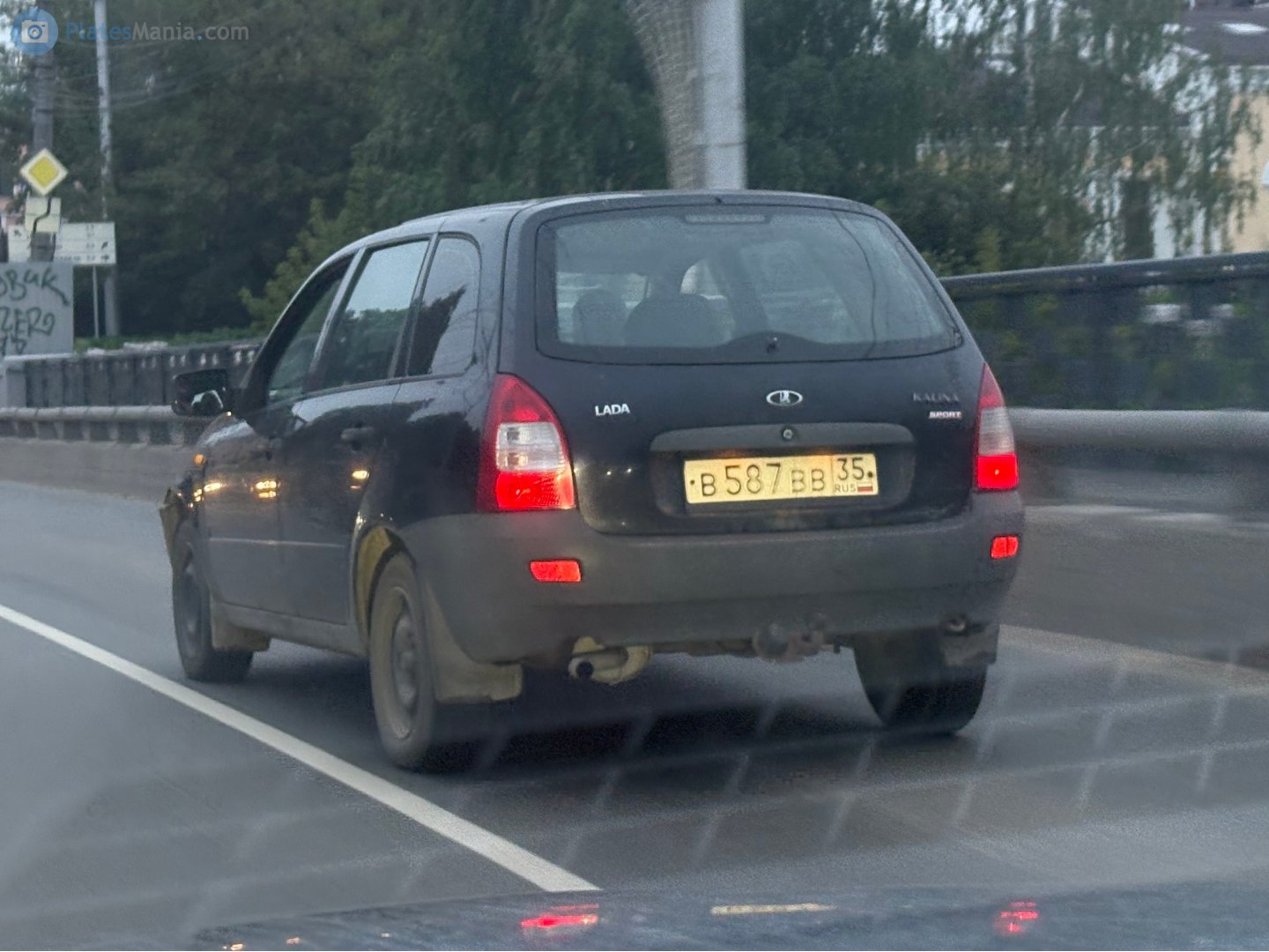 в 587 вв 35, Lada (VAZ) 1117 Kalina 