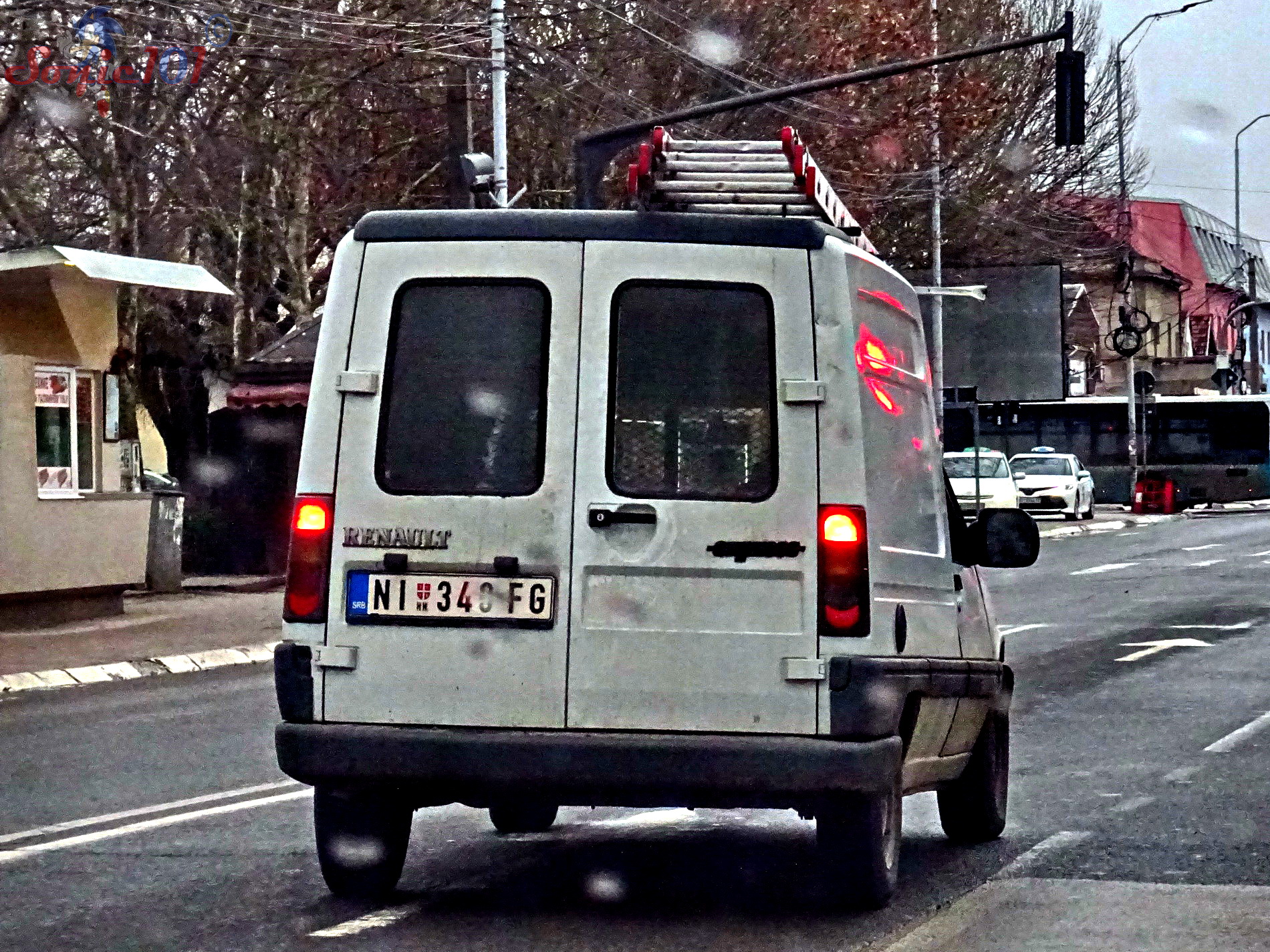 NI 340-FG, Renault Express 1st gen (F40/K40), 1985–2000 (–2002 for LATAM-market)