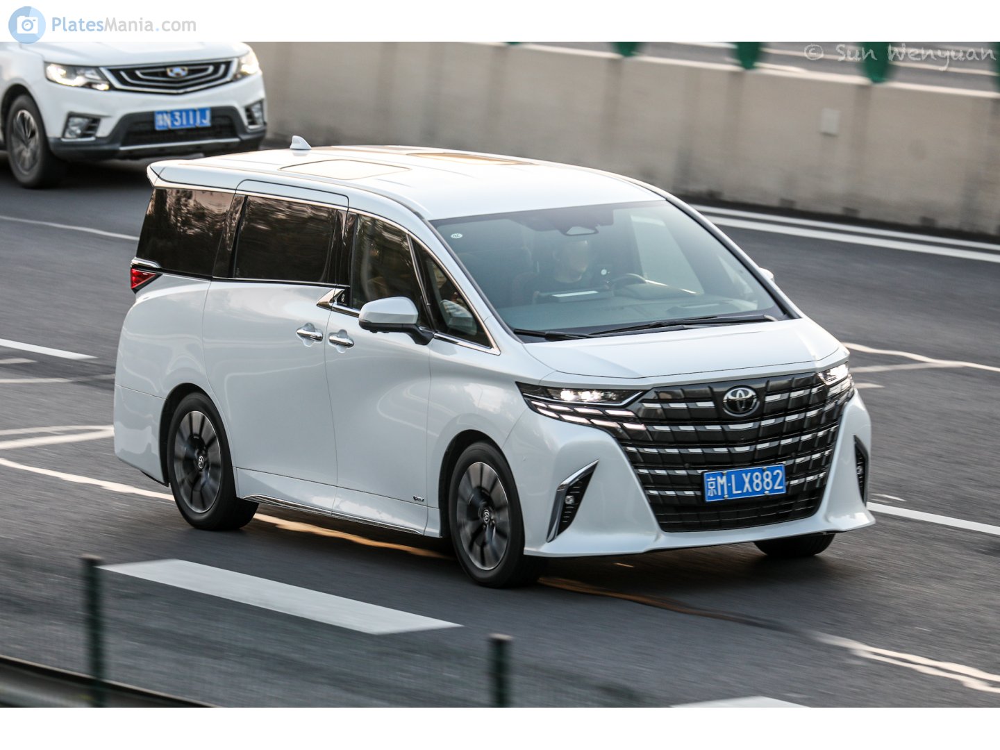 京M·LX882, Toyota Alphard 4th gen (AH40), 2023–