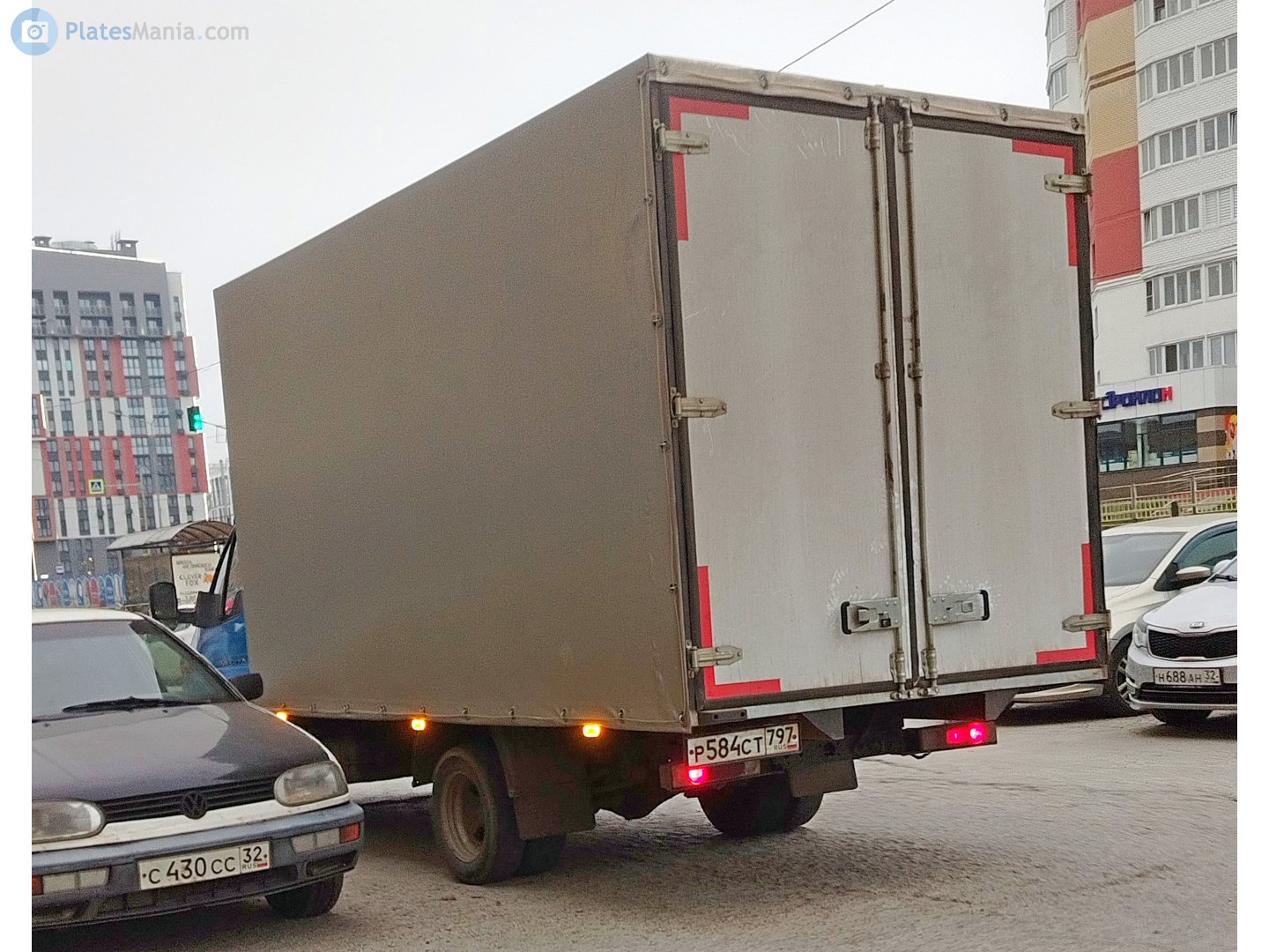 р 584 ст 797, GAZ 3302 ГАЗель 