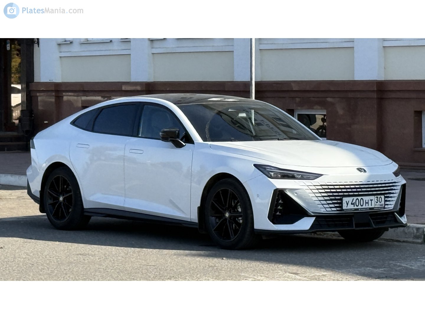 у 400 нт 30, Changan (Chana) UNI-V 