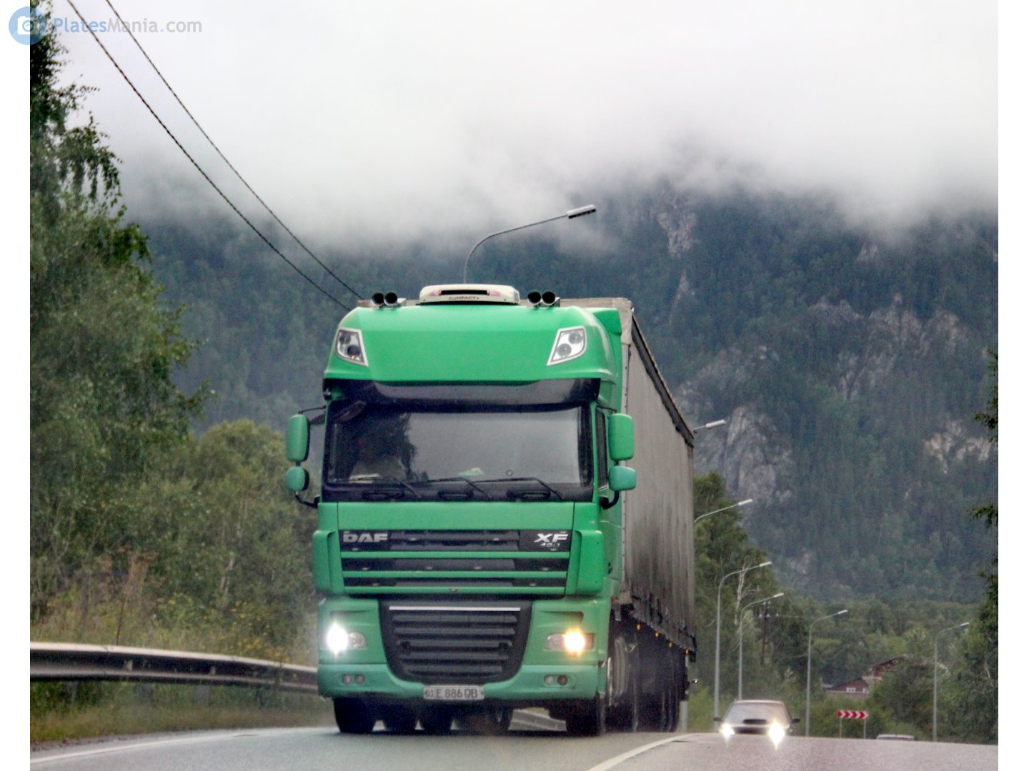 01 E 886 QB, DAF XF 3rd gen (XF105), 2006–2020