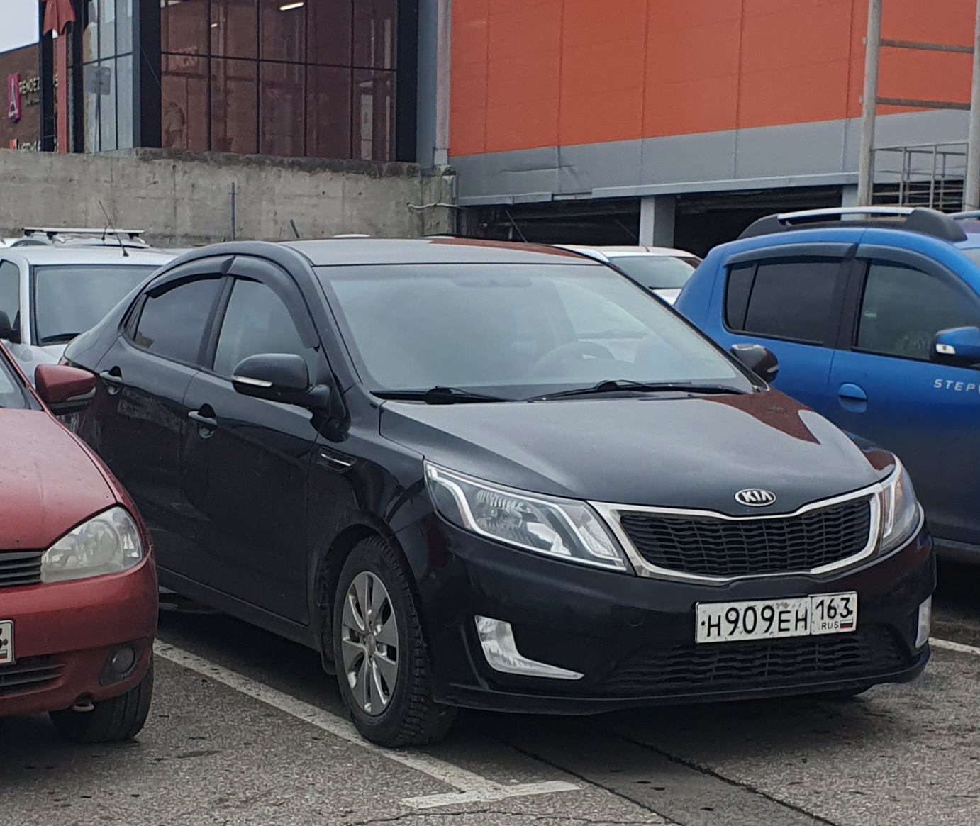 н 909 ен 163, Kia Rio 