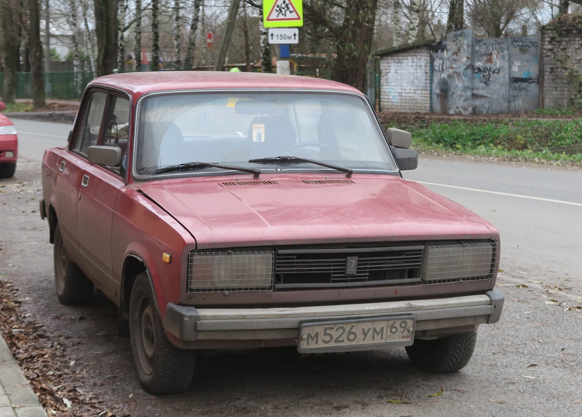 м 526 ум 69, Lada (VAZ) 2105 Жигули (Nova / Riva / 1300 / 1500), 1980–2010