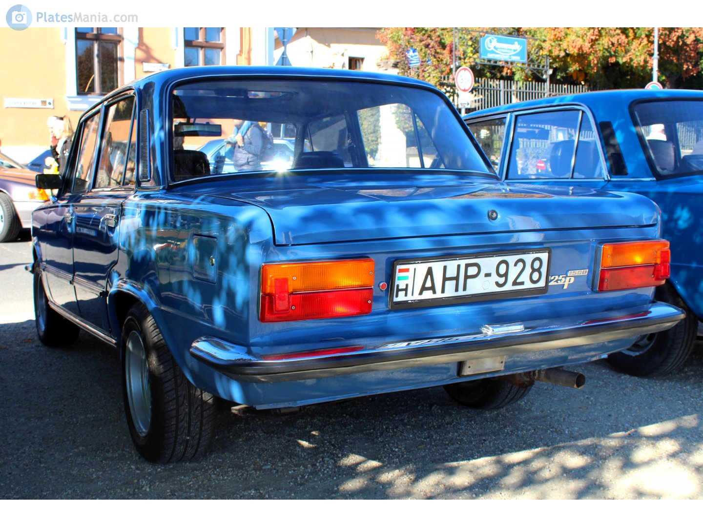 AHP-928, Polski Fiat 125p 115C Sedan (MR75), facelift, 1975–1983