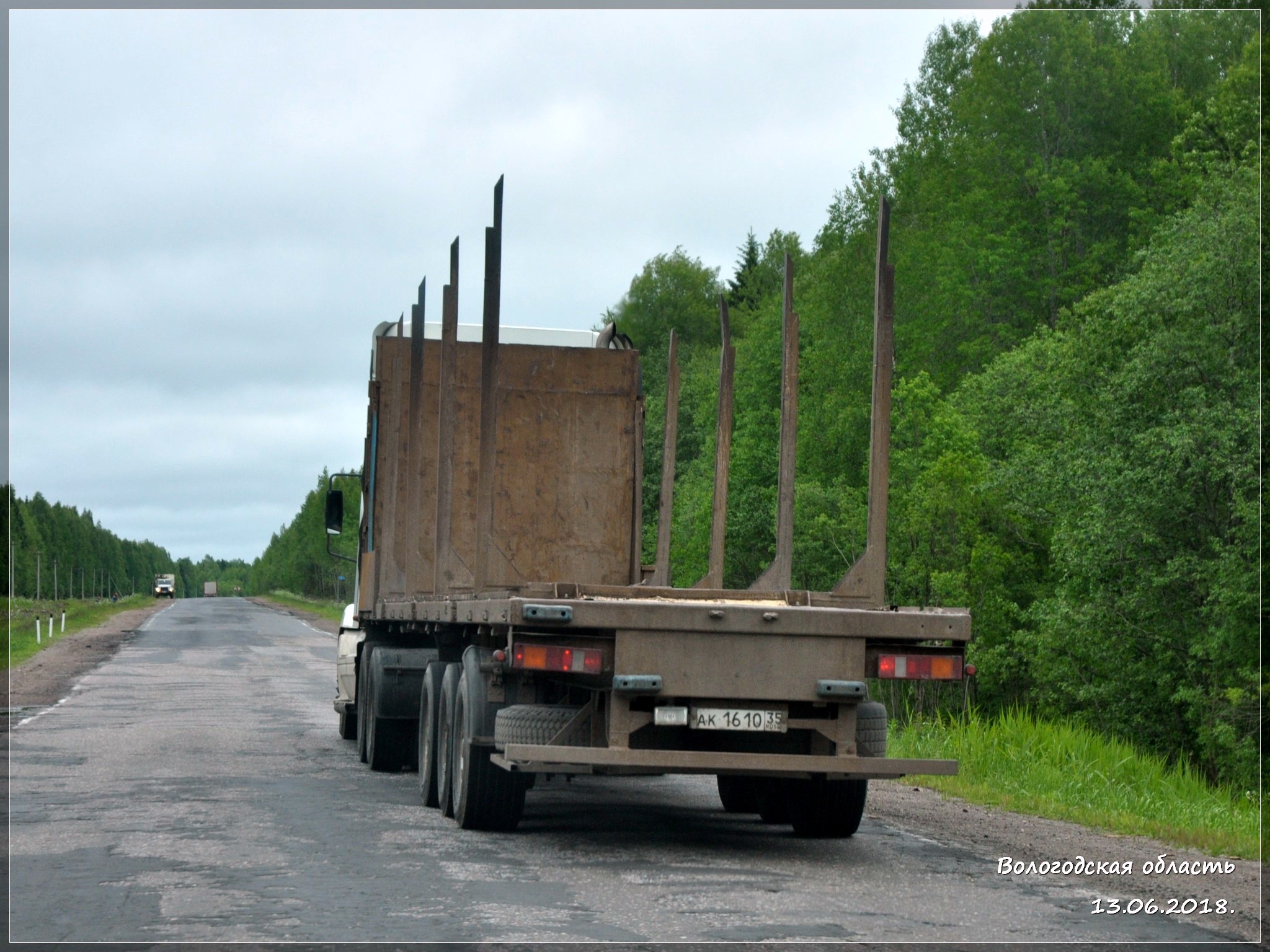 ак 1610 35, MAZ 9758 