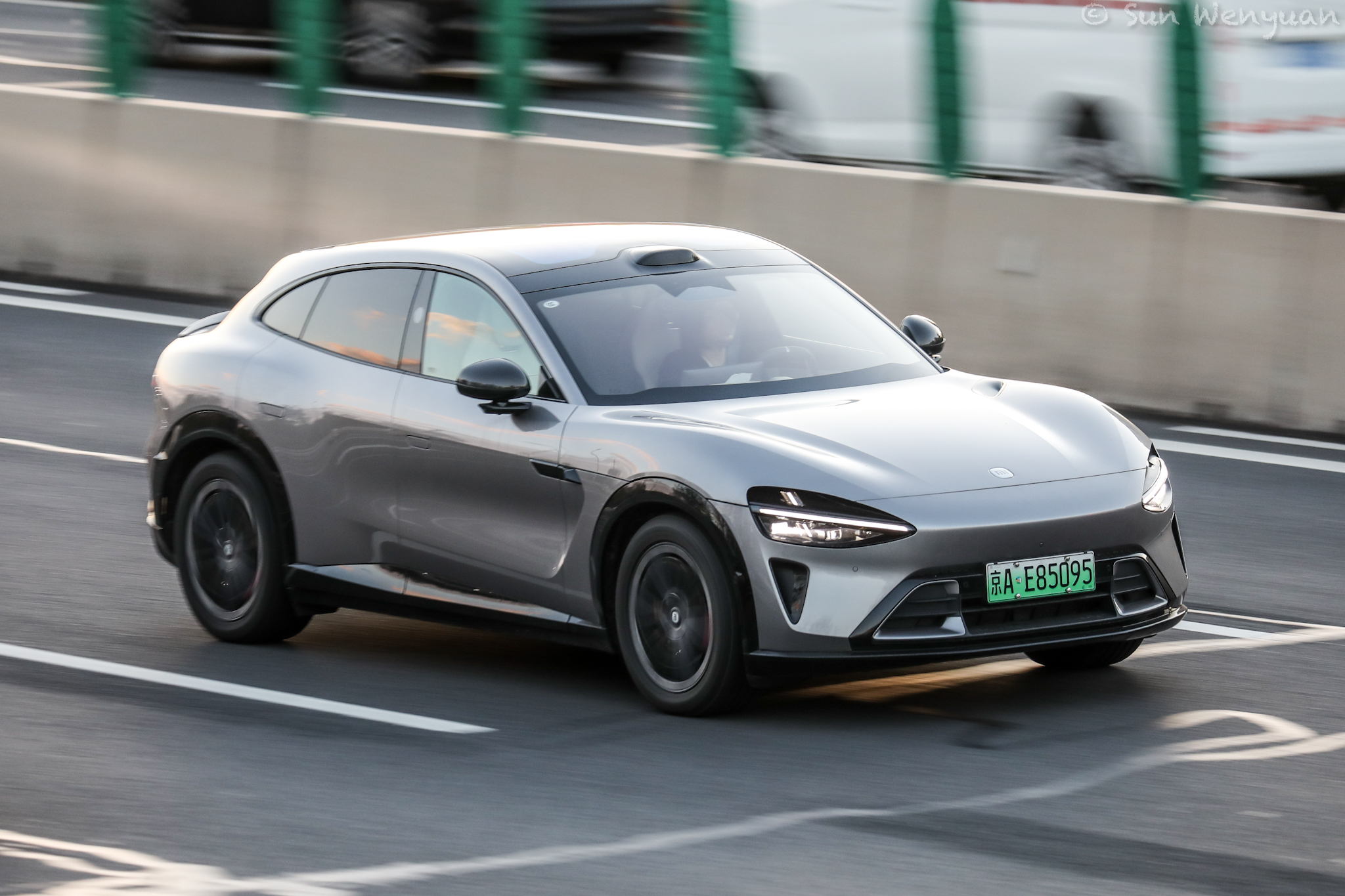 京A·E85095, Xiaomi YU7 