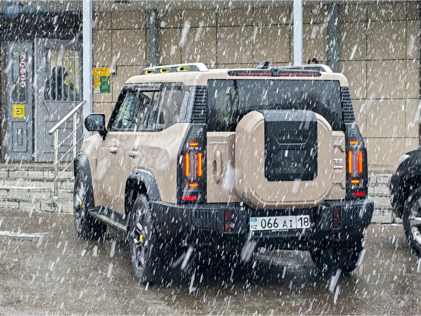 066 AI 18, Jetour Traveler / T2 