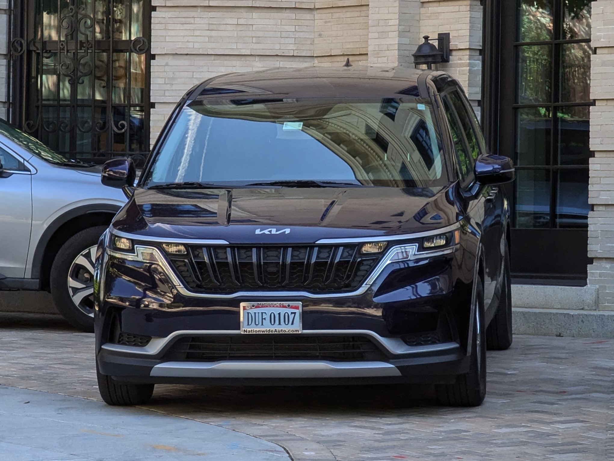 DUF 0107, Kia Carnival 