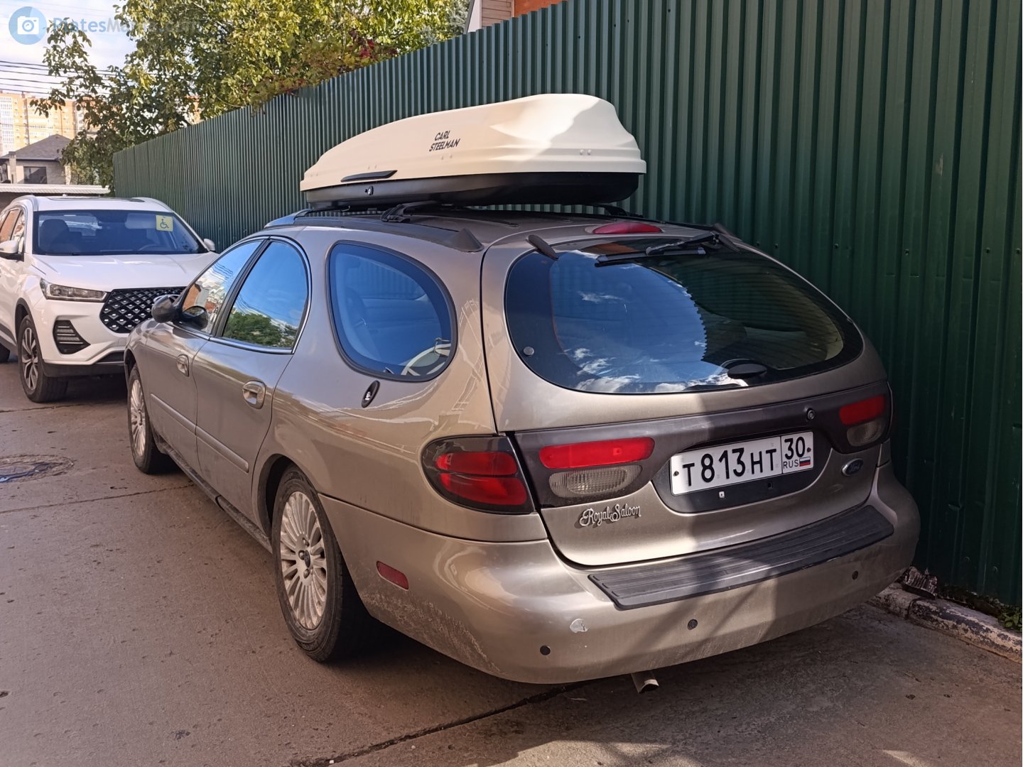 т 813 нт 30, Ford Taurus 4th gen Station Wagon (D186), 1999–2006