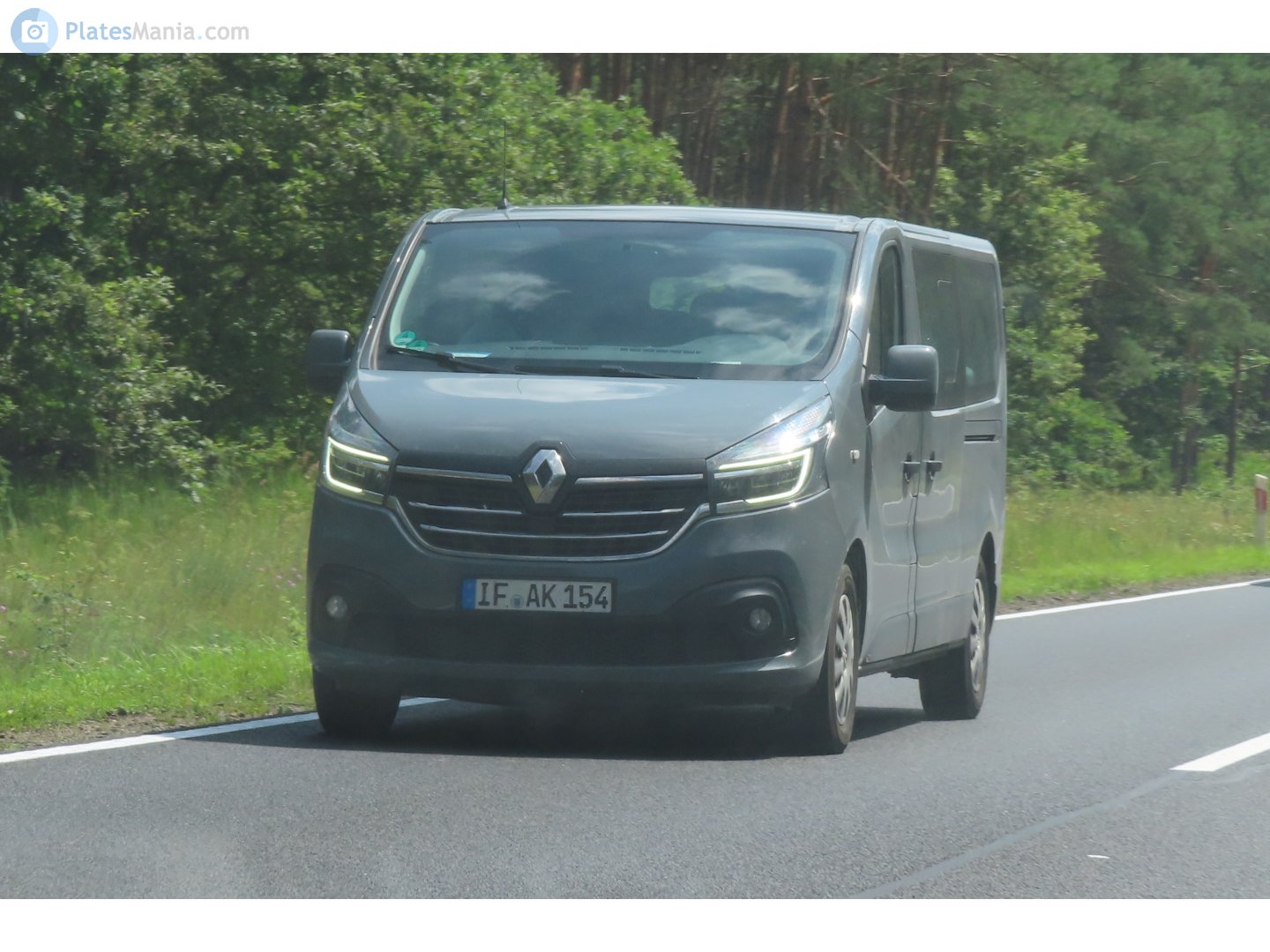 IF AK 154, Renault Trafic 3rd gen (X82), 2014–2021