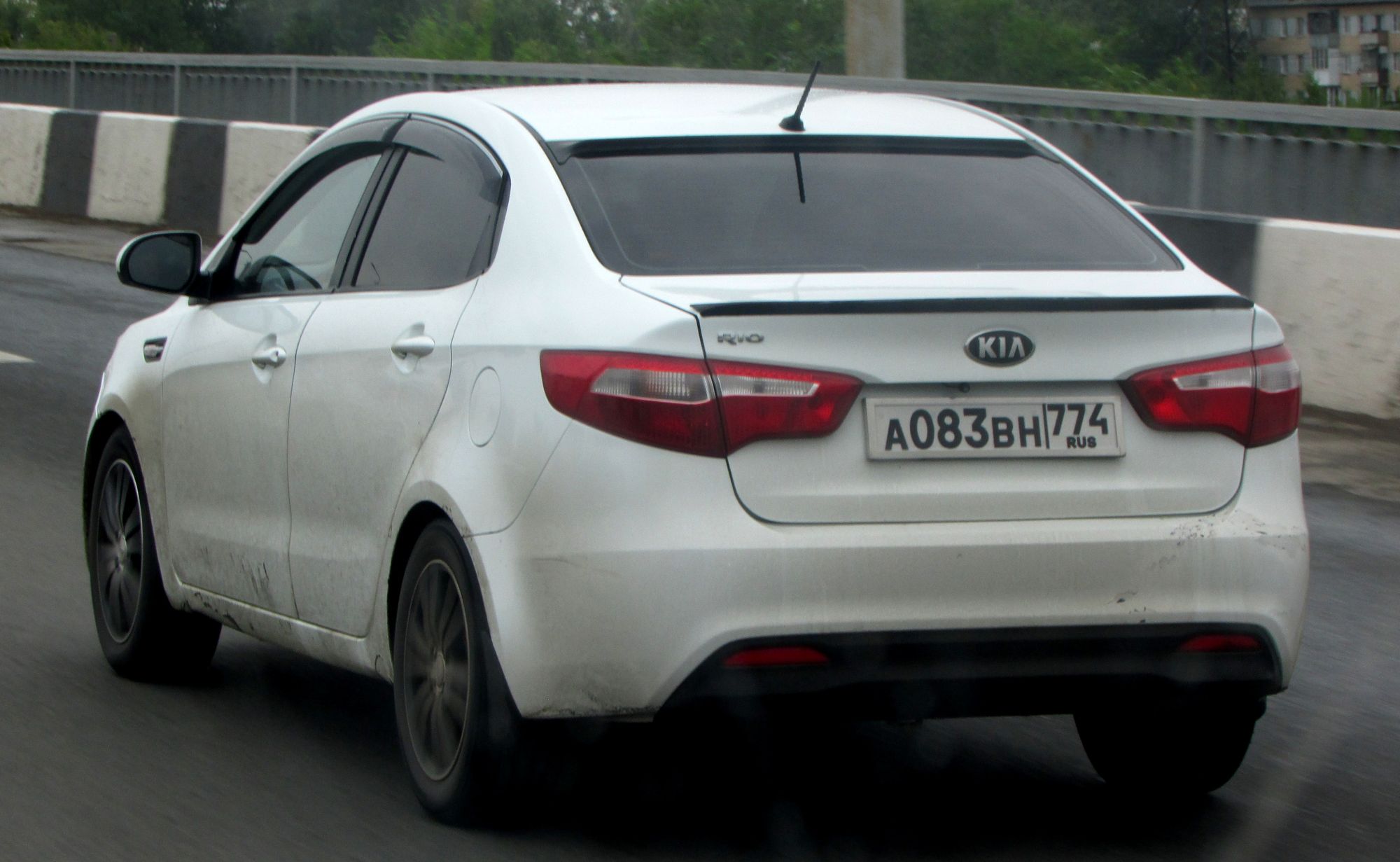 а 083 вн 774, Kia Rio 3rd gen Sedan (QB; CIS-market), 2011–2015