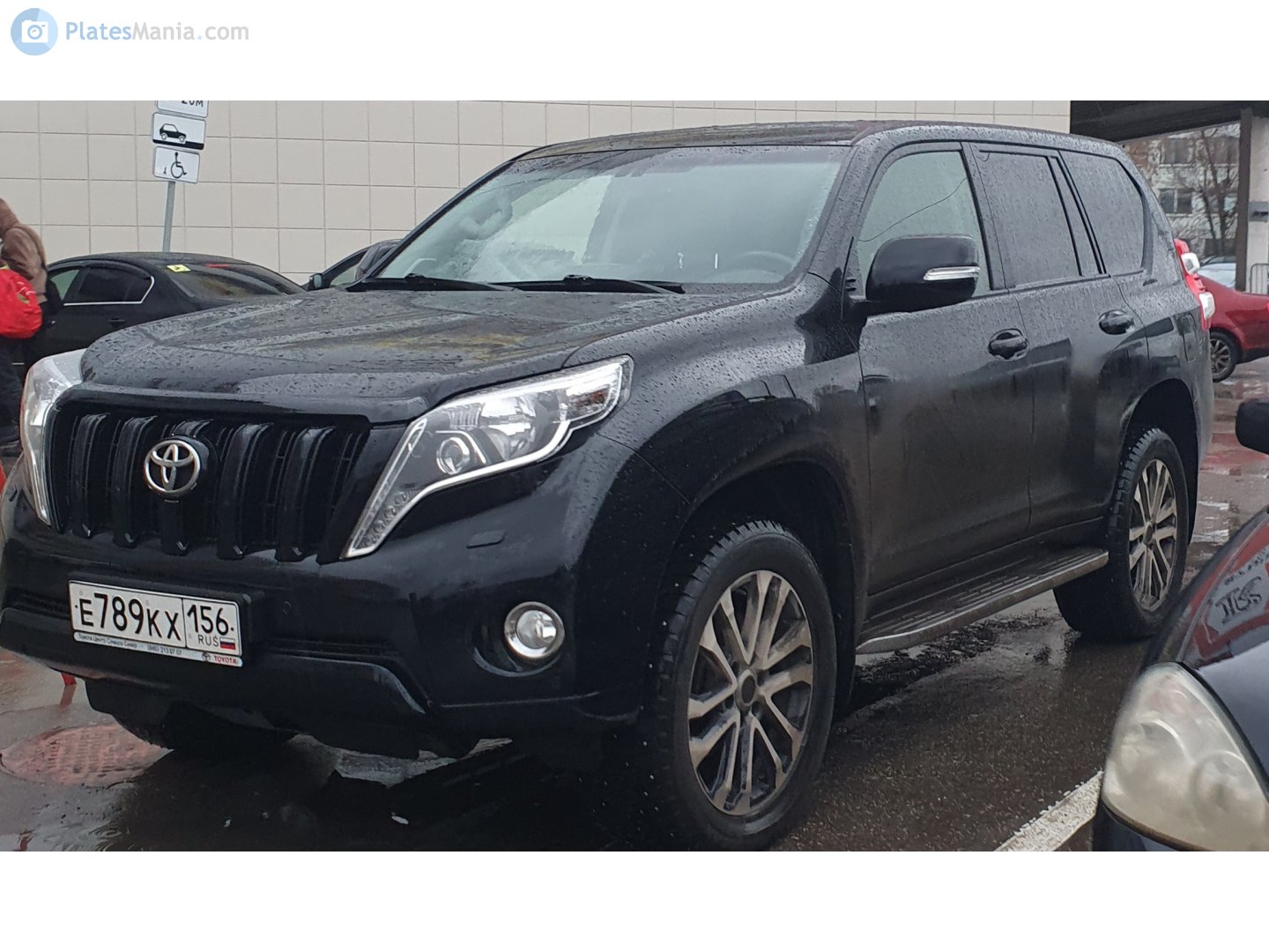 е 789 кх 156, Toyota Land Cruiser Prado 