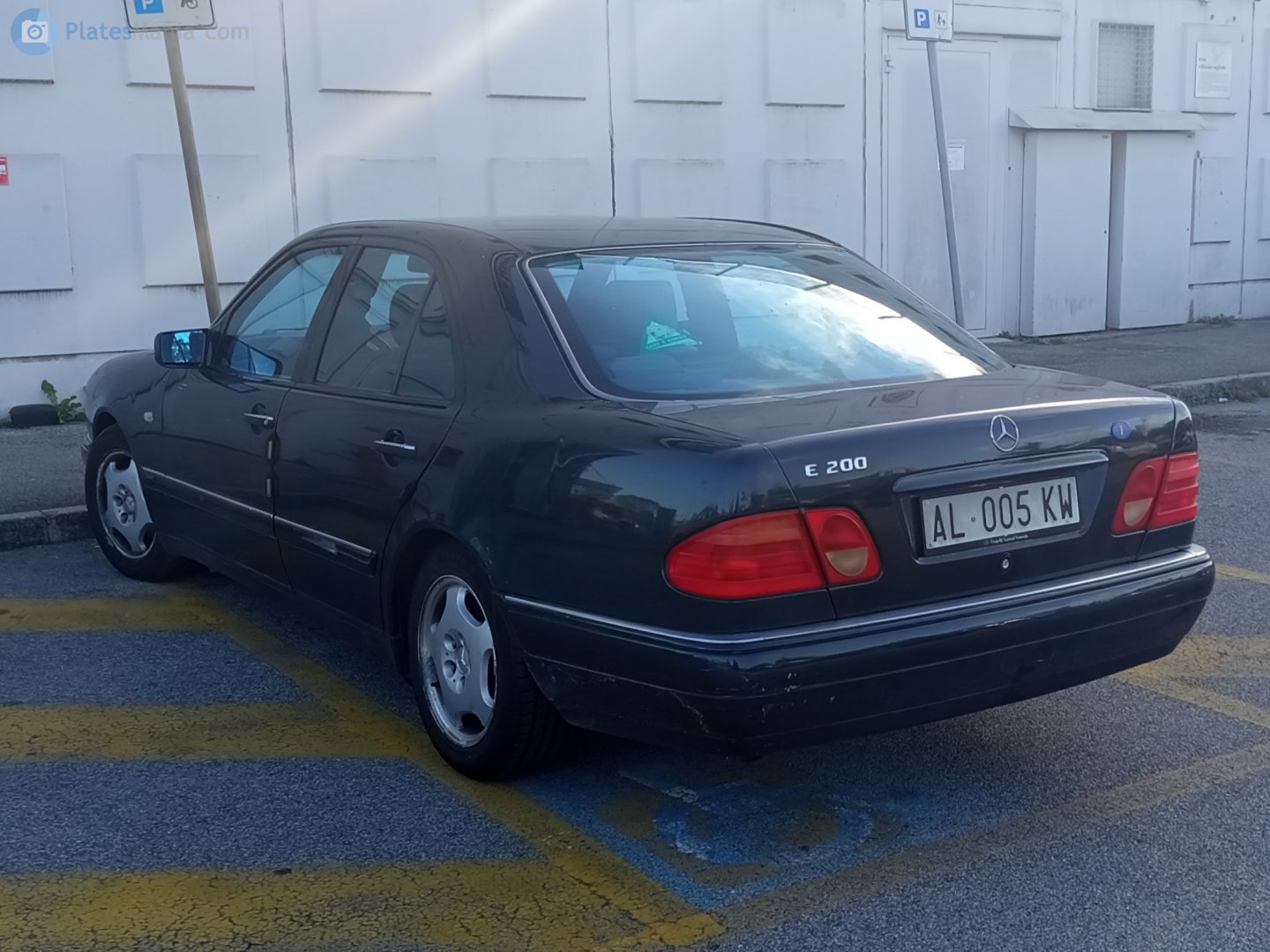 AL 005 KW, Mercedes-Benz E-Klasse 2nd gen Sedan (W210), 1995­–2002