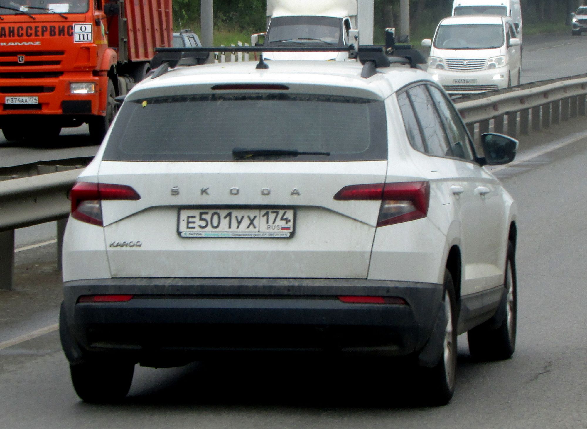 е 501 ух 174, Skoda Karoq 1st gen (NU7), 2017–2022