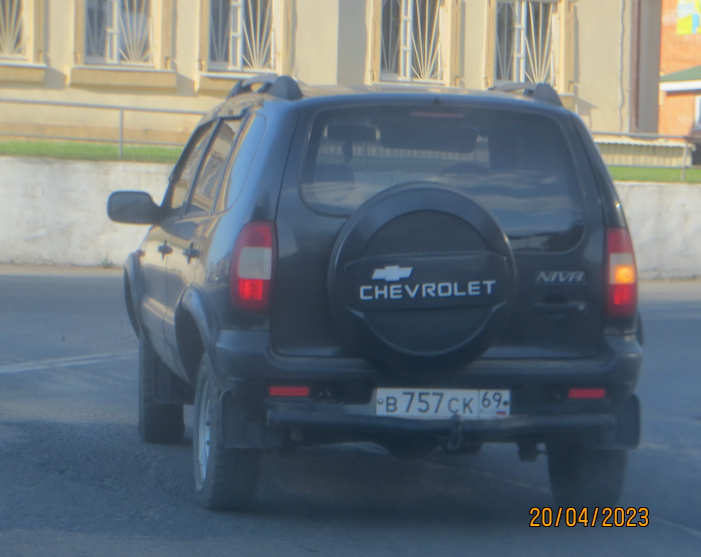 в 757 ск 69, Chevrolet 2123 Niva 1st gen, 2002–2009