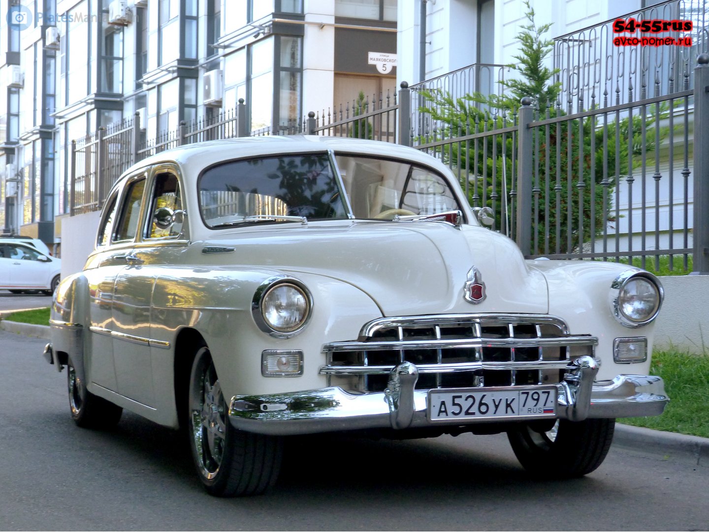 а 526 ук 797, GAZ 12 ЗиМ 1948–1960