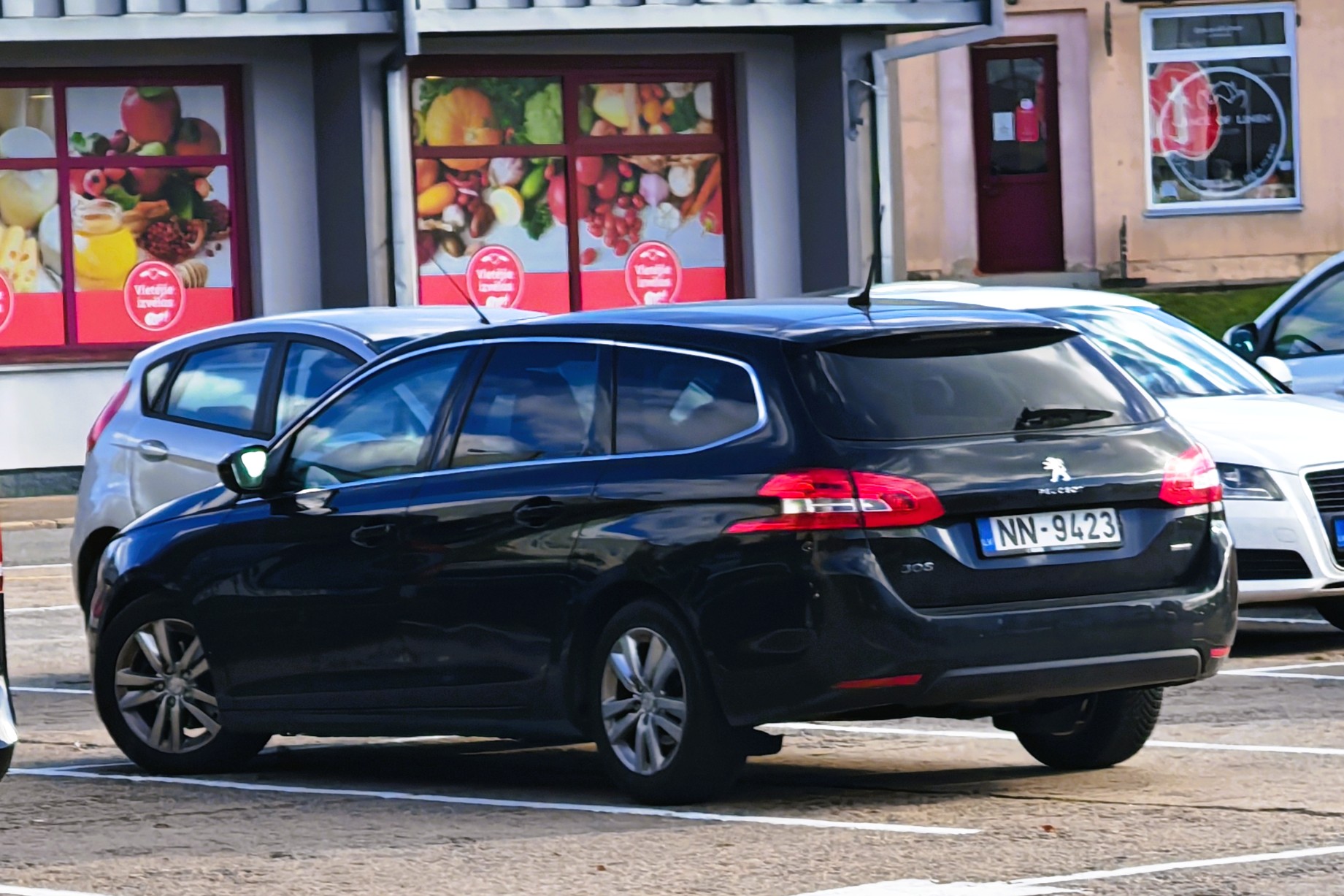 NN-9423, Peugeot 308 2nd gen SW Wagon (T9), 2014–2021