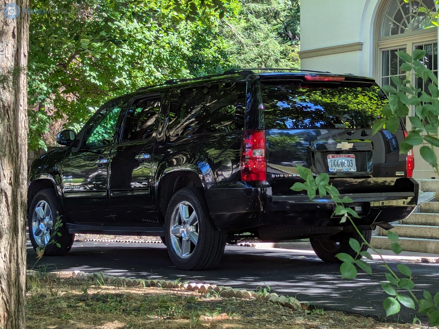 DGG 0603, Chevrolet Suburban 10th gen (GMT931), 2006–2013